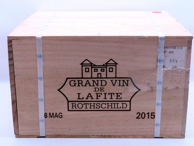 2015 Chateau Lafite Rothschild 1er Grand Cru Pauillac