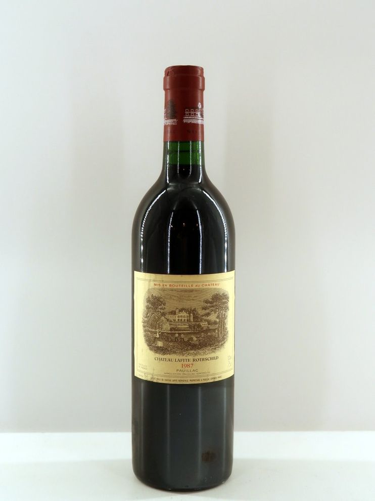 1987 Chateau Lafite Rothschild 1er Grand Cru Pauillac